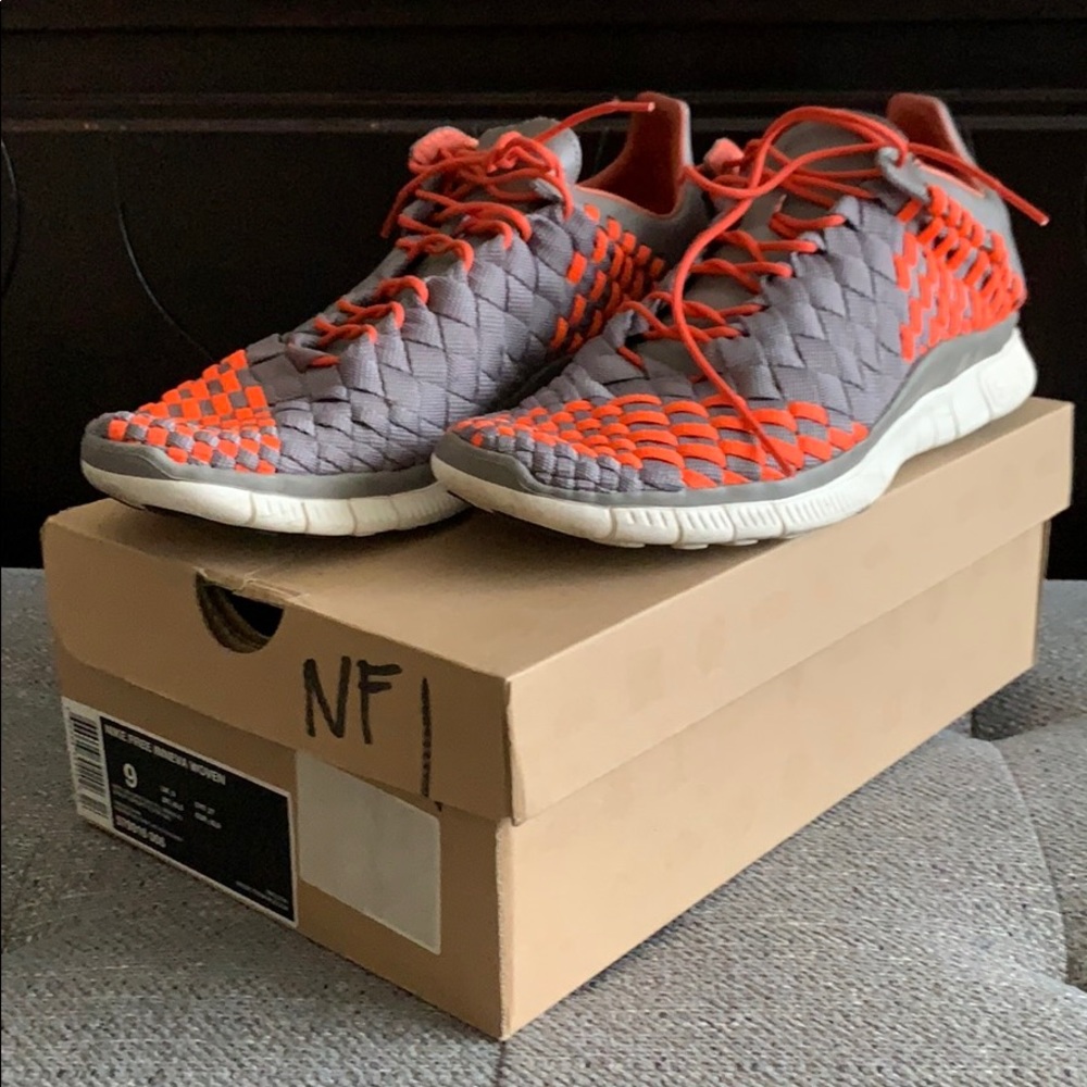 Nike Free Inneva Woven Gray/Crimson